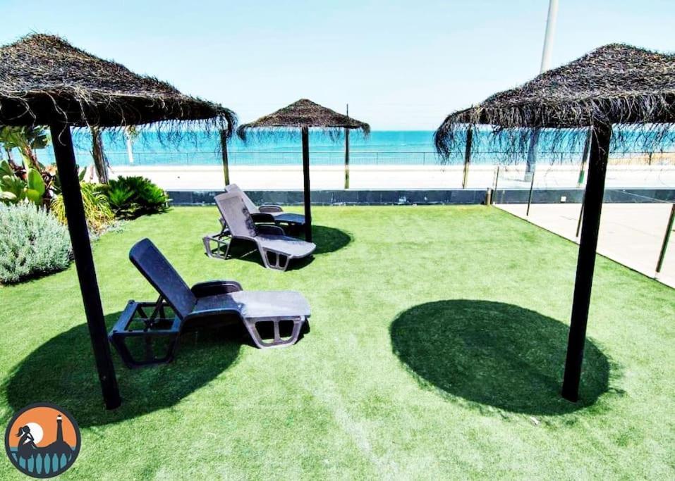 Cala Currican By Bossh! Apartments Чипиона Экстерьер фото